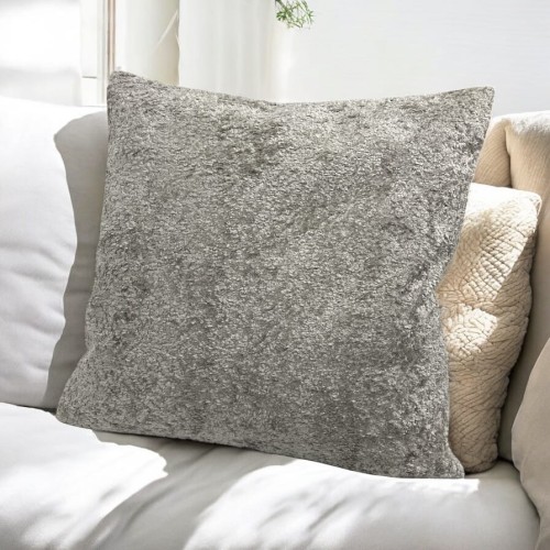 ciemnoszara poszewka z krótkim włosiem