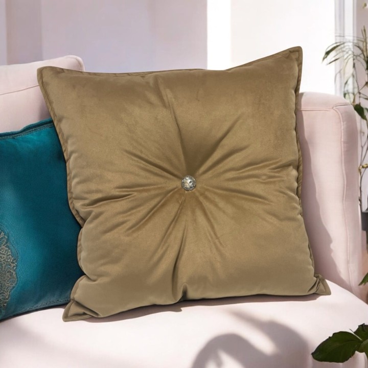 Beżowa Poduszka Glamour z Kryształowym Guzikiem