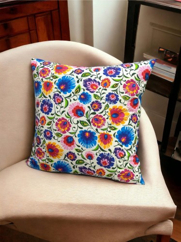 bawełniana poszewka folklor na białym tle