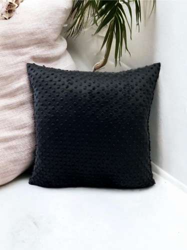 czarna poszewka minky