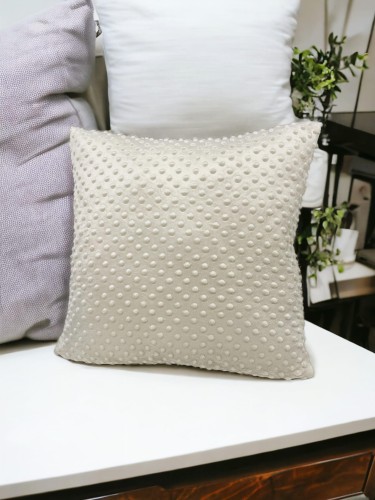 kremowa poszewka Minky